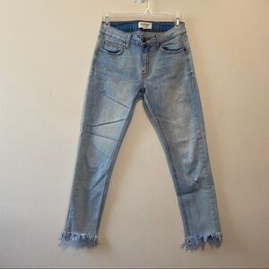 EVIDNT Light Wash Blue Fringe Hems Jeans Size 26